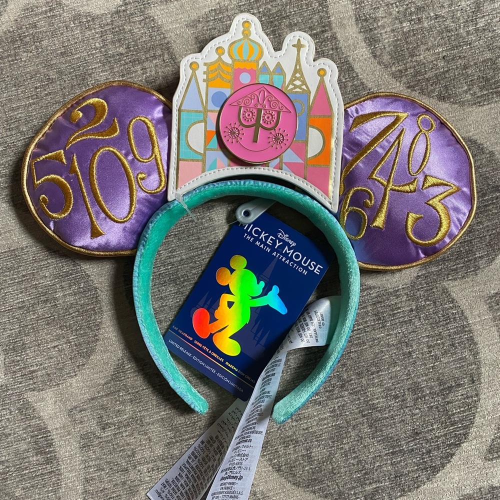 NWT it’s a small world ears